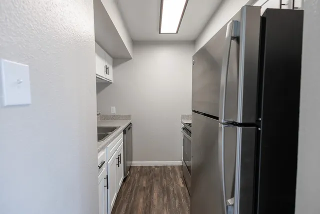 $1,259 | 15100 Golden Eagle Drive, Unit 1008, Humble, TX 77396