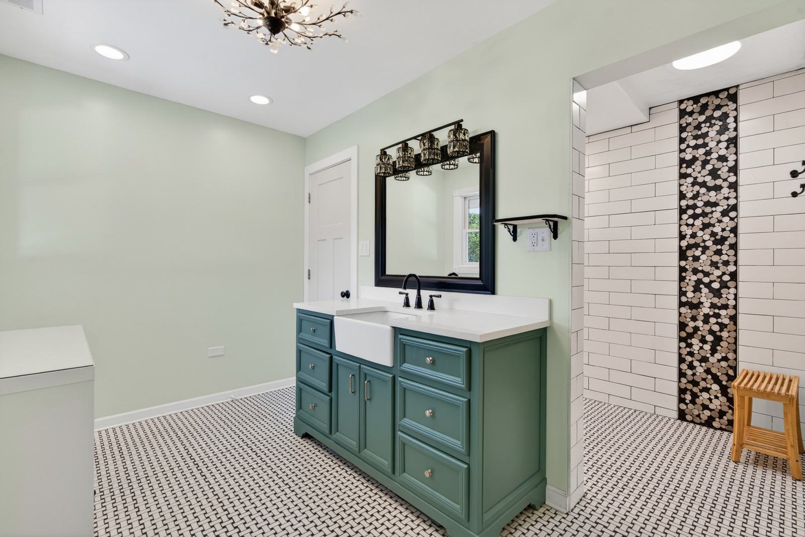39700 North Dilleys Road Wadsworth, IL 60083 - Photo 17 of 40 Gallery Image 17