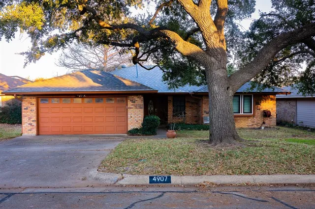 $298,000 | 4907 Millsprings Court, Arlington, TX 76017