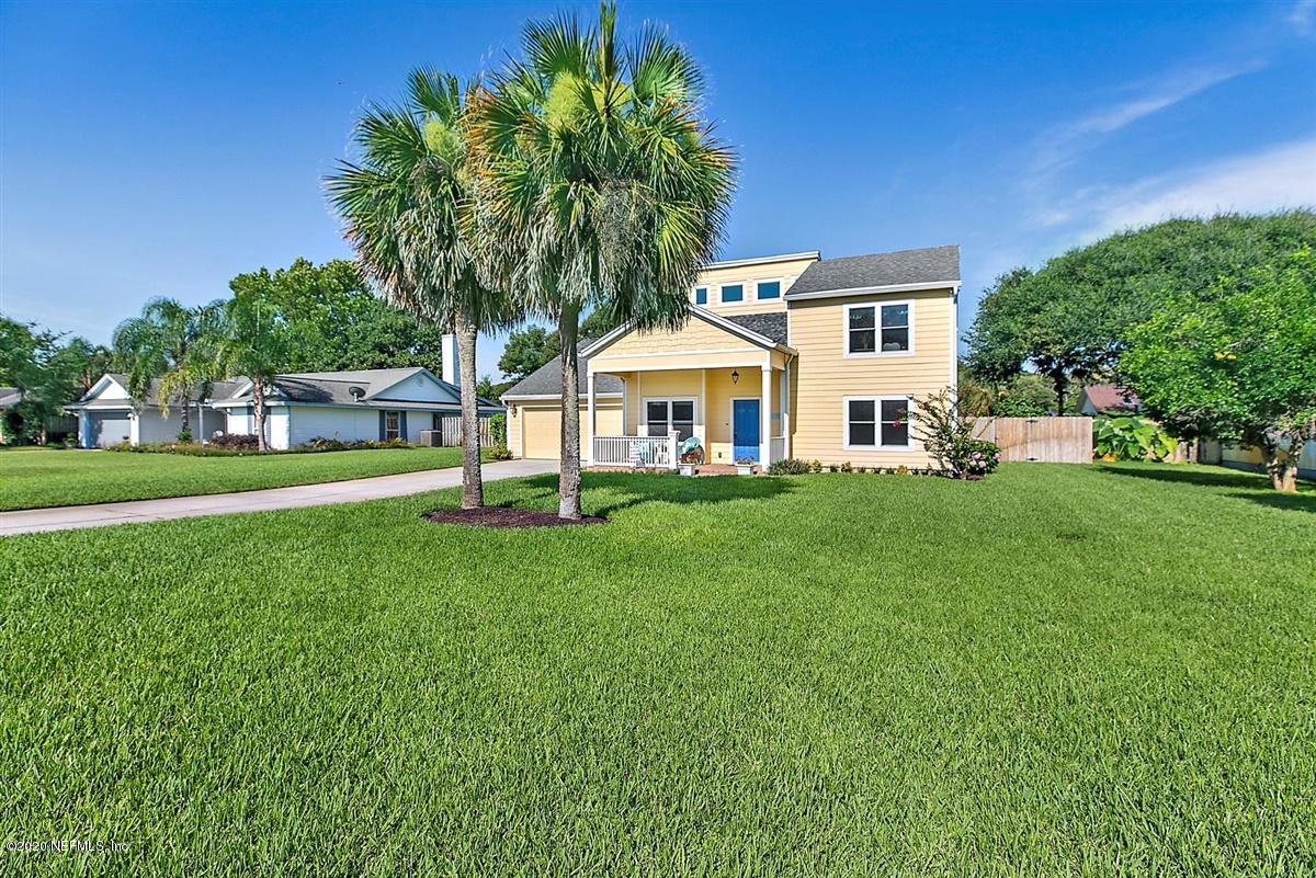 1870 Seminole Road Atlantic Beach, FL 32233 - Photo 26 of 27 a front view of house with yard and green space