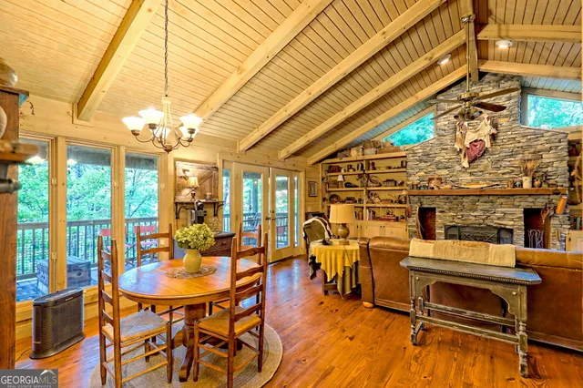 $399,900 | 183 Vista Dell Lane, Lakemont, GA 30552