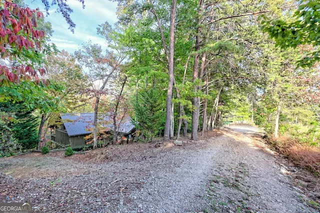 $399,900 | 183 Vista Dell Lane, Lakemont, GA 30552