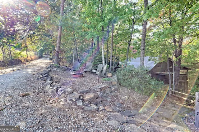 $399,900 | 183 Vista Dell Lane, Lakemont, GA 30552