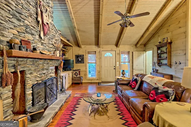 $399,900 | 183 Vista Dell Lane, Lakemont, GA 30552