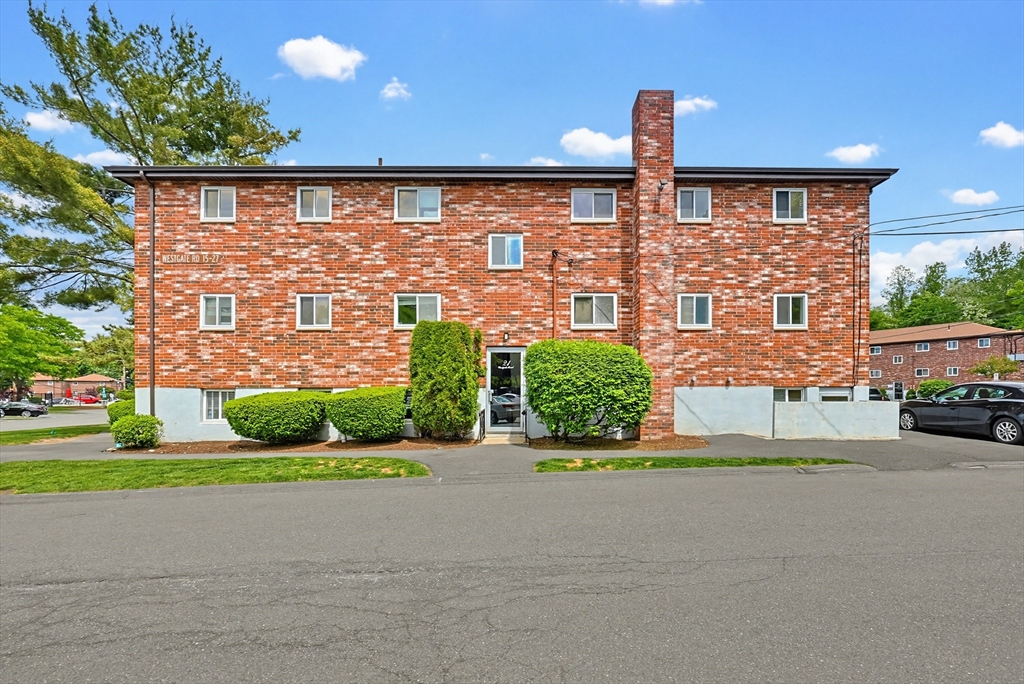 21 Westgate Road, Unit 4 Boston, MA 02467 - Photo 33 of 34