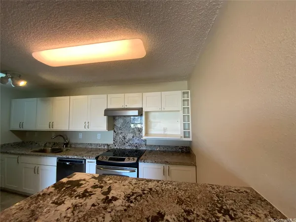 $3,600 | 1517 Makiki Street, Unit 1203, Honolulu, HI 96822