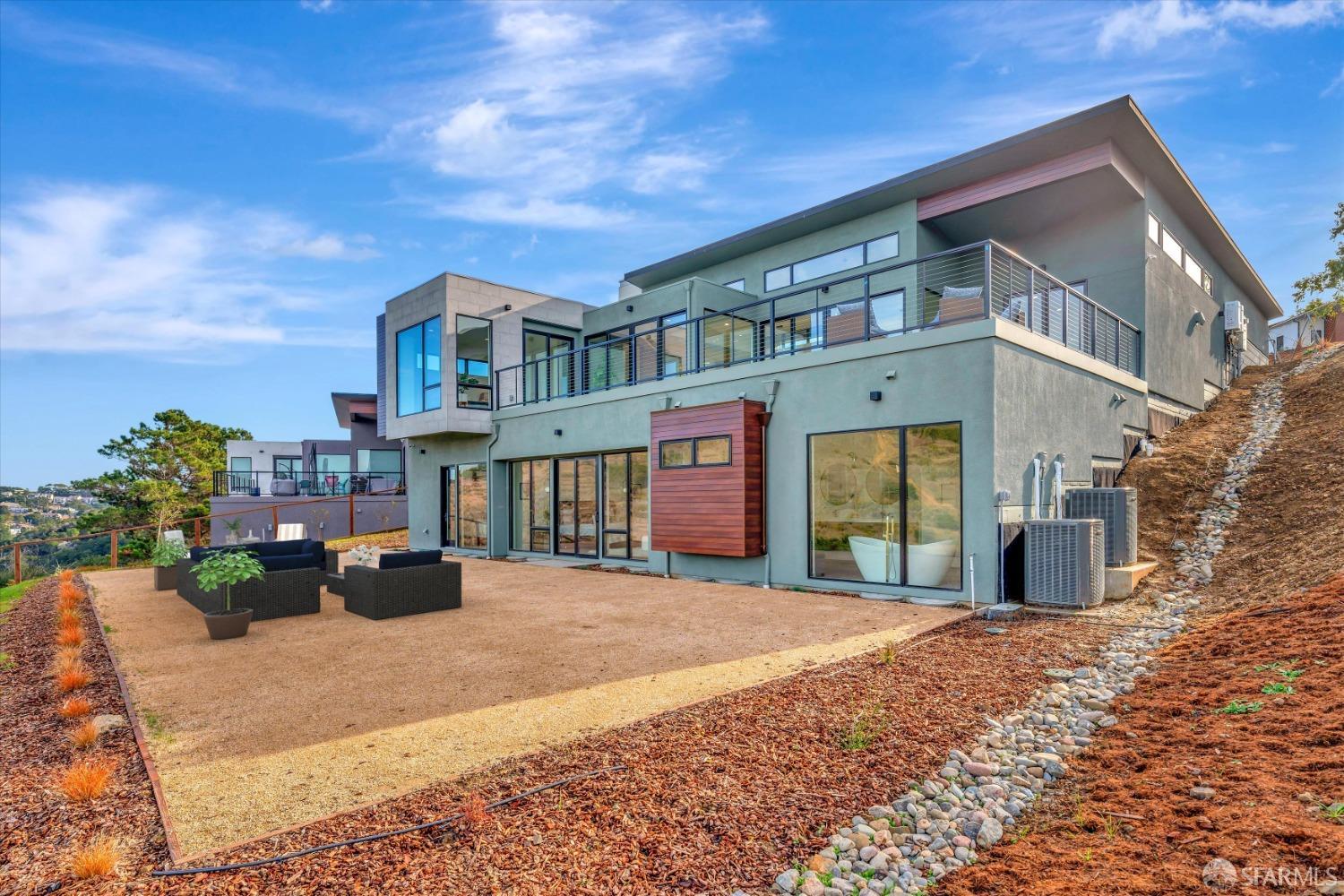 2011 Bishop Road Belmont, CA 94002 - Photo 26 of 35 a view of a building with a yard