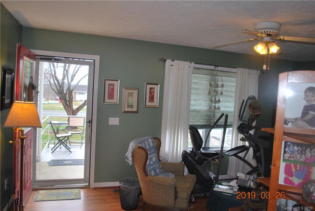 623 Deer Park Road Nebo, NC 28761 - Photo 4 of 33 Gallery Image 4