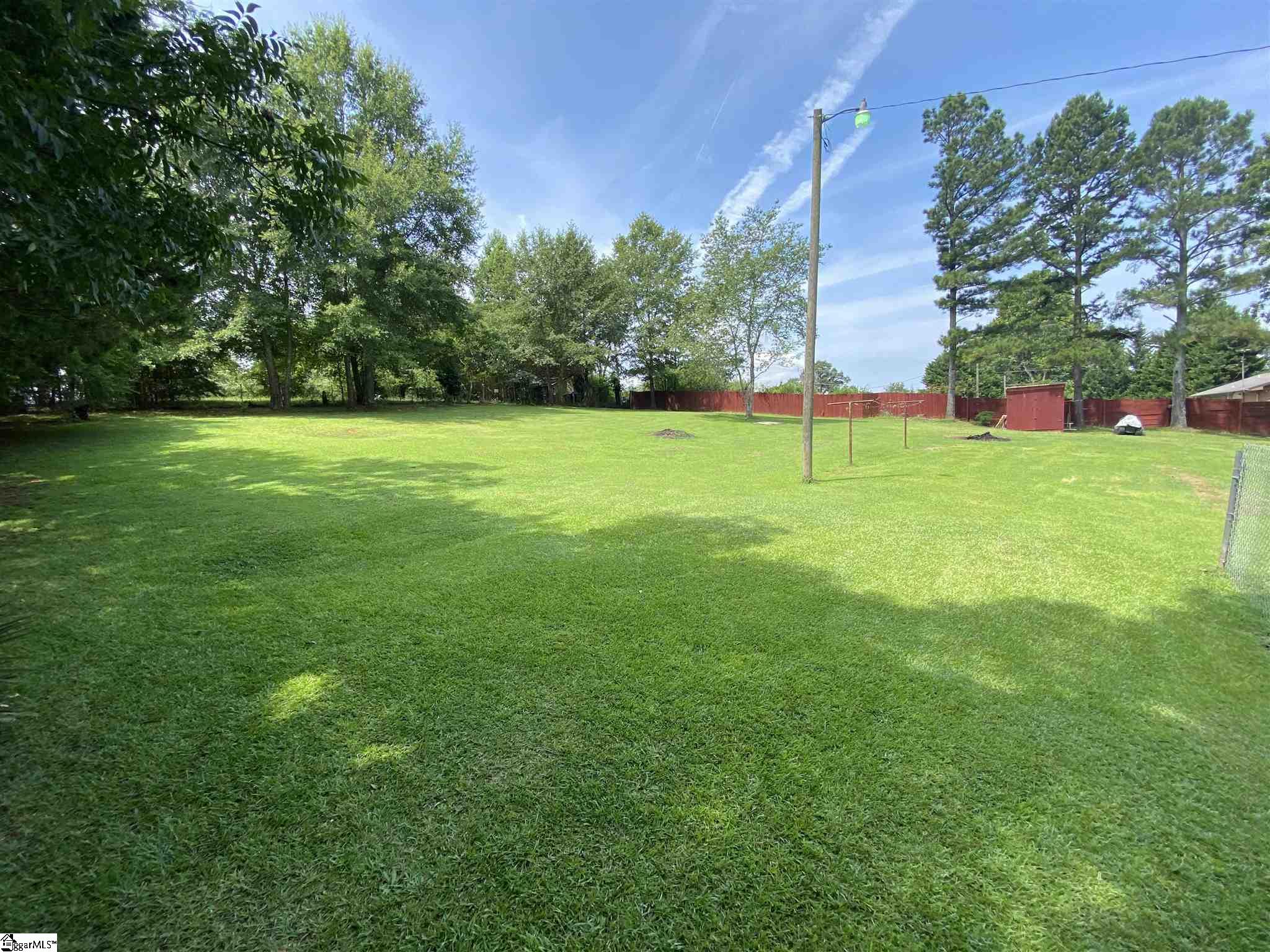 221 Bluefield Road Starr, SC 29684 - Photo 6 of 11