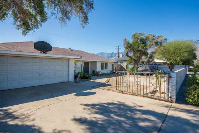 $459,900 | 4267 East Sunny Dunes Road, Palm Springs, CA 92264