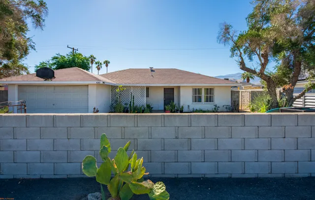 $459,900 | 4267 East Sunny Dunes Road, Palm Springs, CA 92264