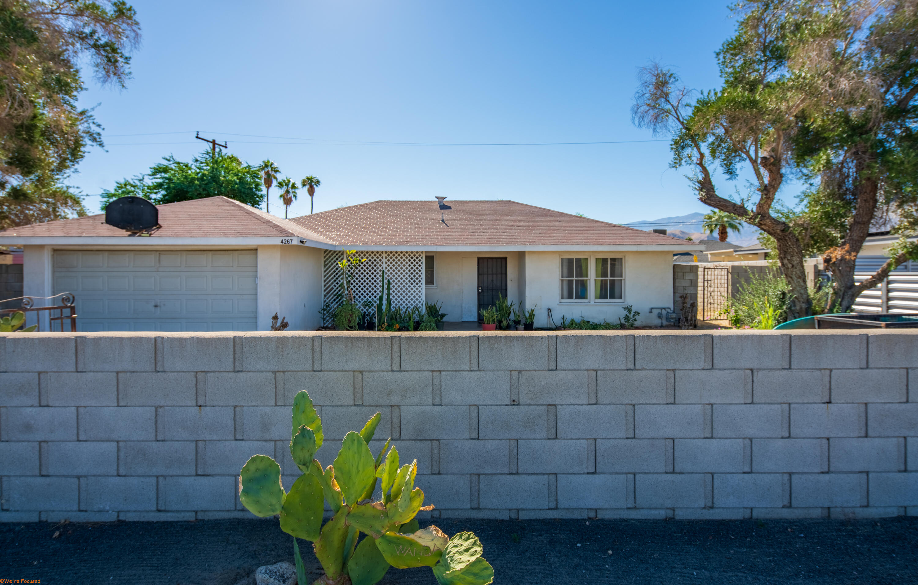 4267 East Sunny Dunes Road Palm Springs, CA 92264 - Photo 23 of 29 Front