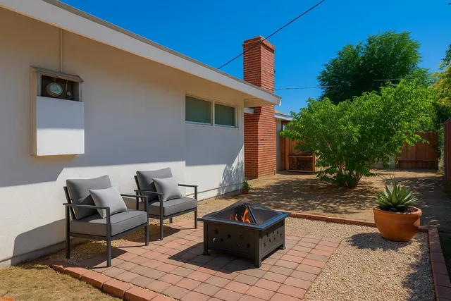 $459,900 | 4267 East Sunny Dunes Road, Palm Springs, CA 92264