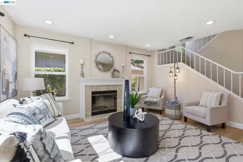 $1,350,000 | 3711 Kamp Drive, Pleasanton, CA 94588
