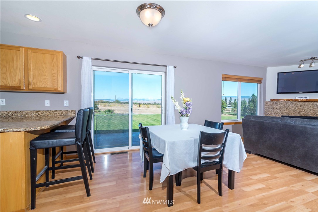 221 Range View Road Ellensburg, WA 98926 - Photo 4 of 30 Gallery Image 4
