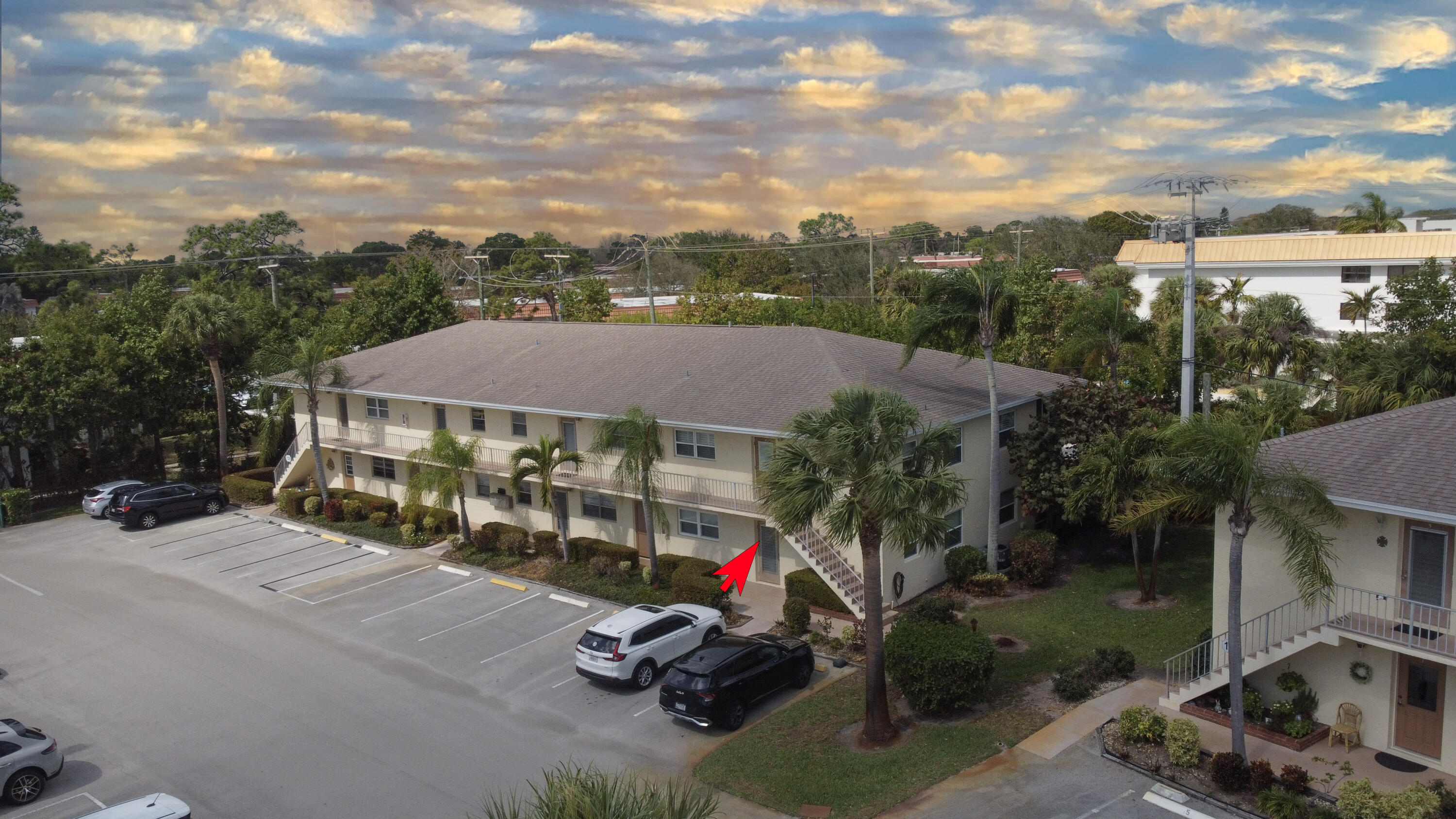 2950 Southeast Ocean Boulevard, Unit 1304 Stuart, FL 34996 - Photo 5 of 35 a view of a street with sitting area