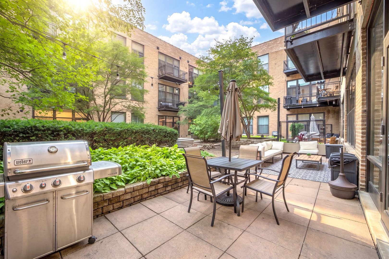 1040 West Adams Street, Unit 422 Chicago, IL 60607 - Photo 32 of 42 Gallery Image 32