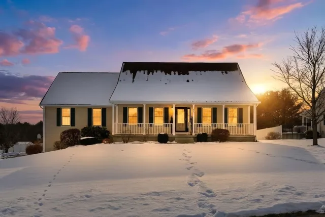 $549,900 | 53 Scenic Road, Westfield, MA 01085