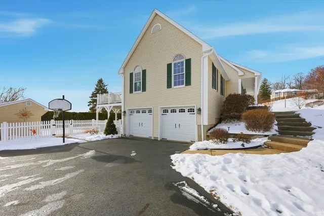 $549,900 | 53 Scenic Road, Westfield, MA 01085