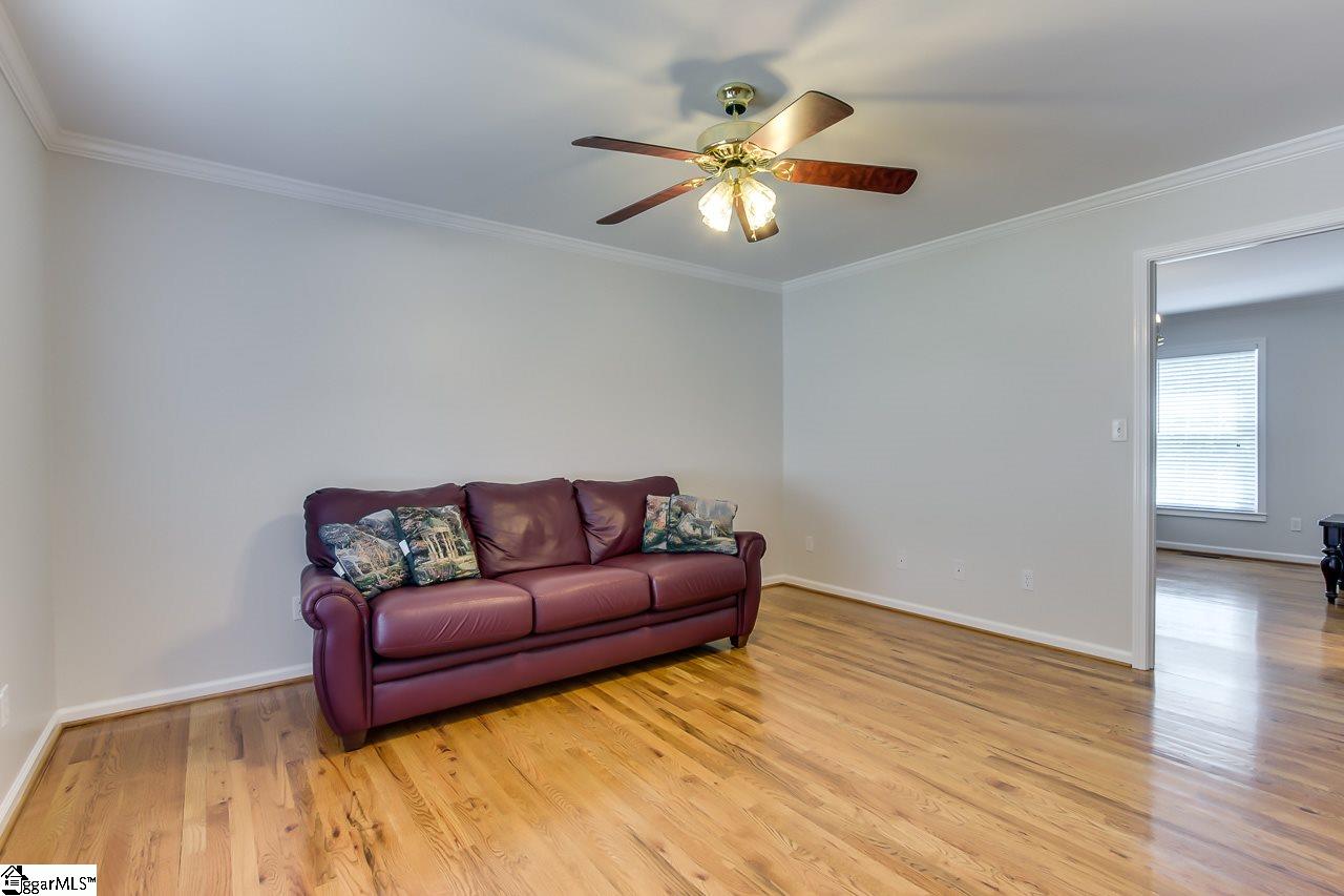 11 Fox Ridge Way Taylors, SC 29687 - Photo 8 of 36 Gallery Image 8