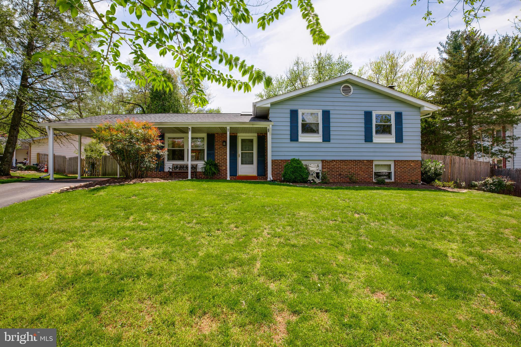 11340 Rambling Road Gaithersburg, MD 20879 - Photo 1 of 42 Welcome home!