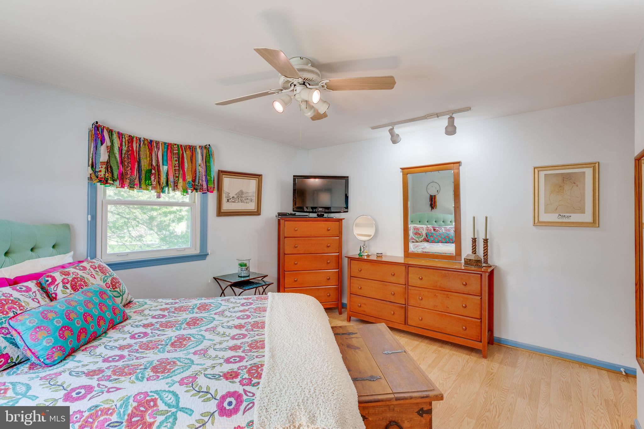 11340 Rambling Road Gaithersburg, MD 20879 - Photo 26 of 42 Owners Suite