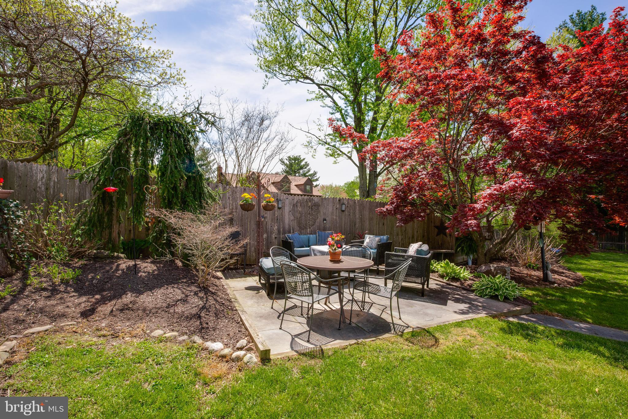 11340 Rambling Road Gaithersburg, MD 20879 - Photo 36 of 42 Relax in your backyard