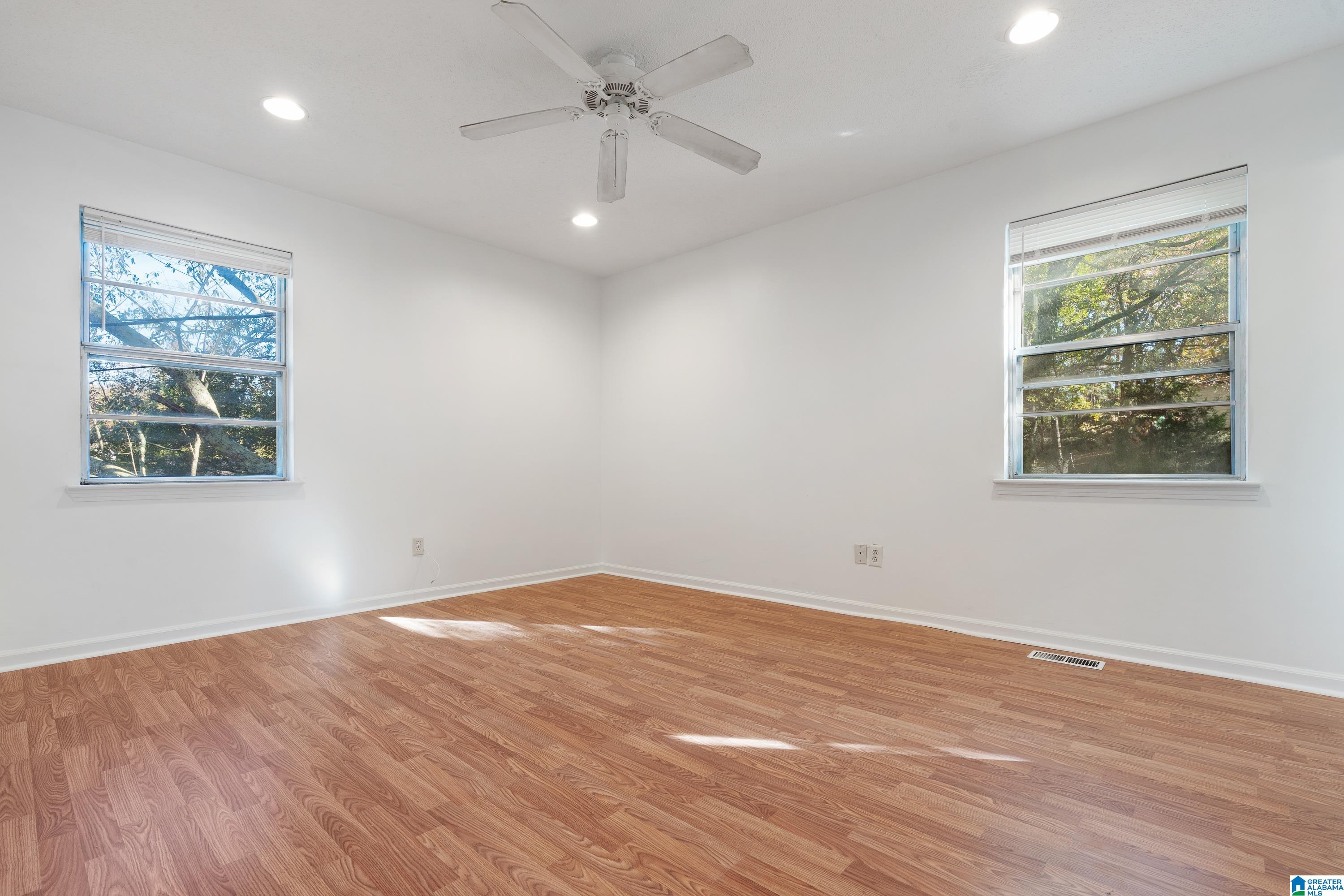 2555 Gaylon Street Birmingham, AL 35235 - Photo 14 of 35