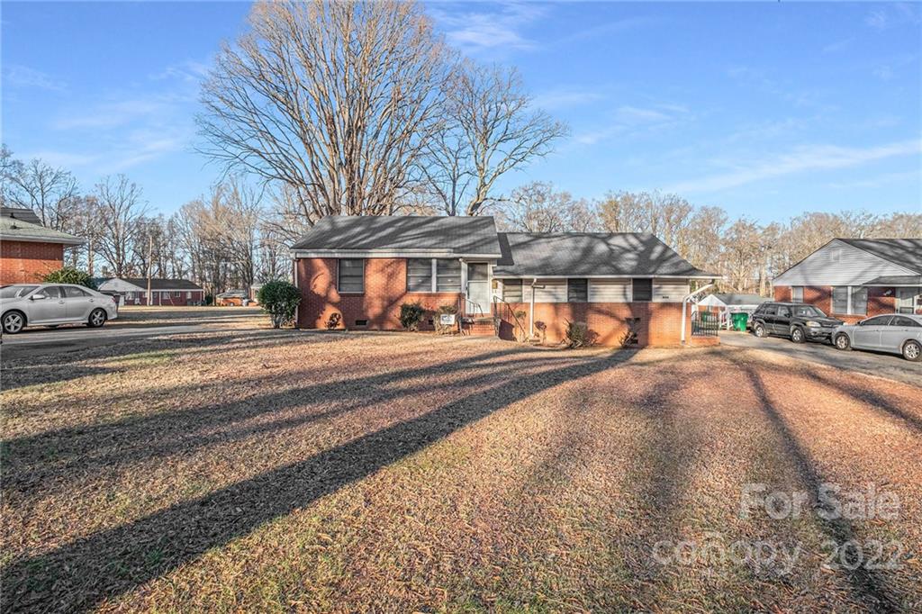 3132 Minnesota Road Charlotte, NC 28208 - Photo 1 of 26 Gallery Image 1