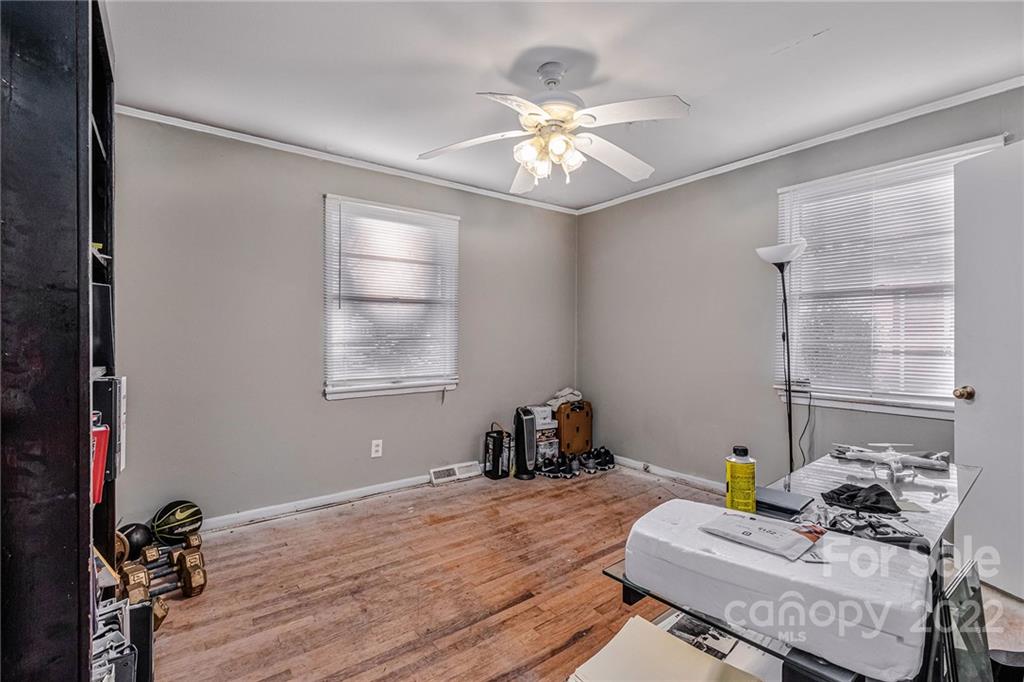 3132 Minnesota Road Charlotte, NC 28208 - Photo 7 of 26 Gallery Image 7