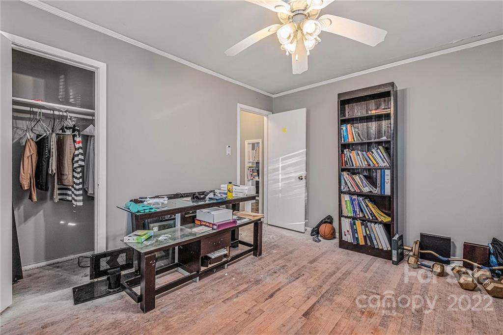 3132 Minnesota Road Charlotte, NC 28208 - Photo 8 of 26 Gallery Image 8