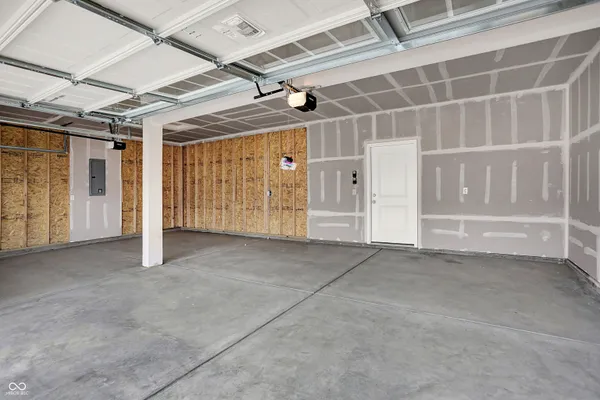 $469,027 | 2720 Bo Street, Plainfield, IN 46168