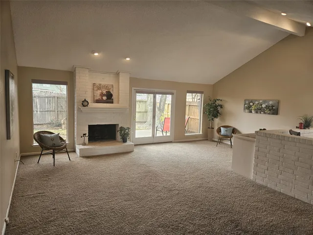 $285,000 | 15211 Woodhorn Drive, Houston, TX 77062