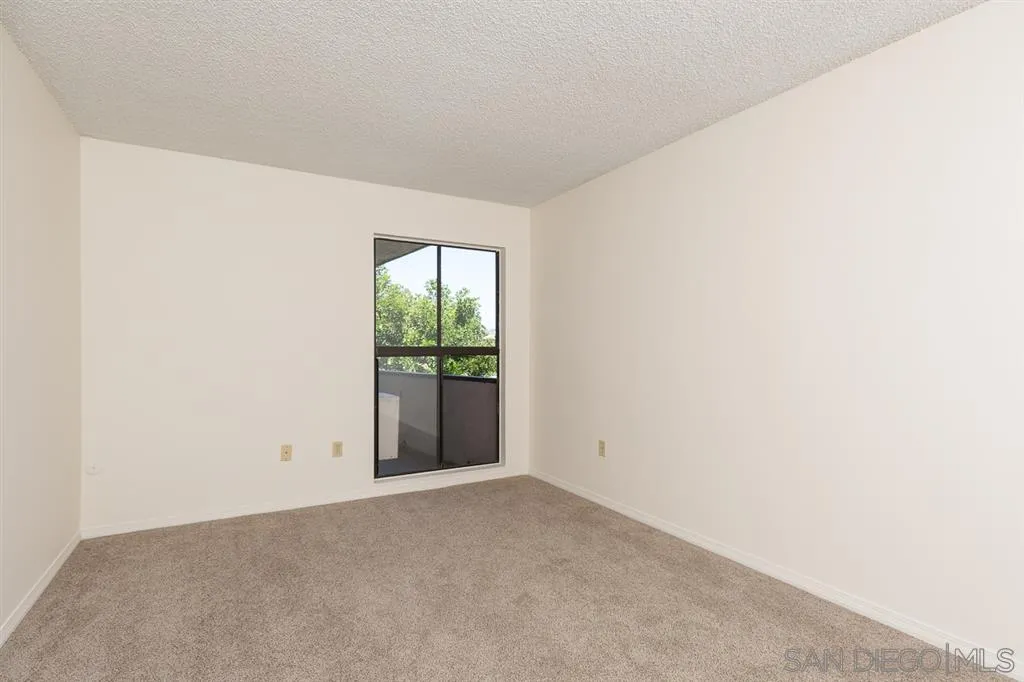 6780 Friars Road, Unit 257 San Diego, CA 92108 - Photo 14 of 20 a view of an empty room