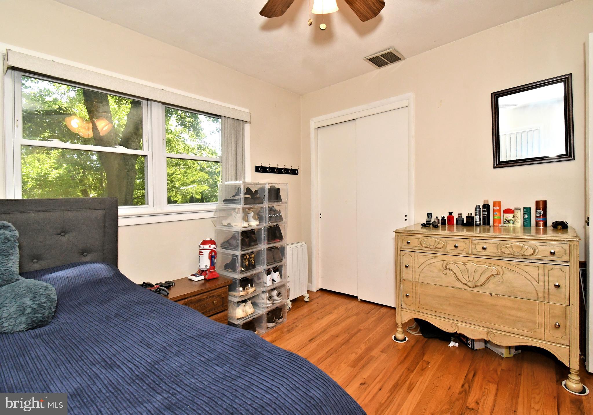 5 Royal Oak Road Lawrence Township, NJ 08648 - Photo 30 of 53