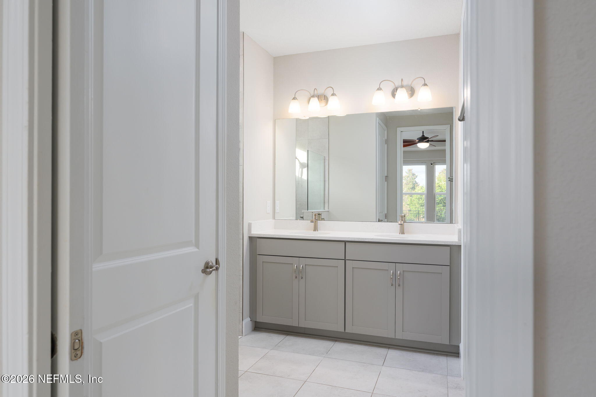 1125 Rustic Mill Drive St. Augustine, FL 32092 - Photo 16 of 60 Primary Bedroom - Ensuite Bath