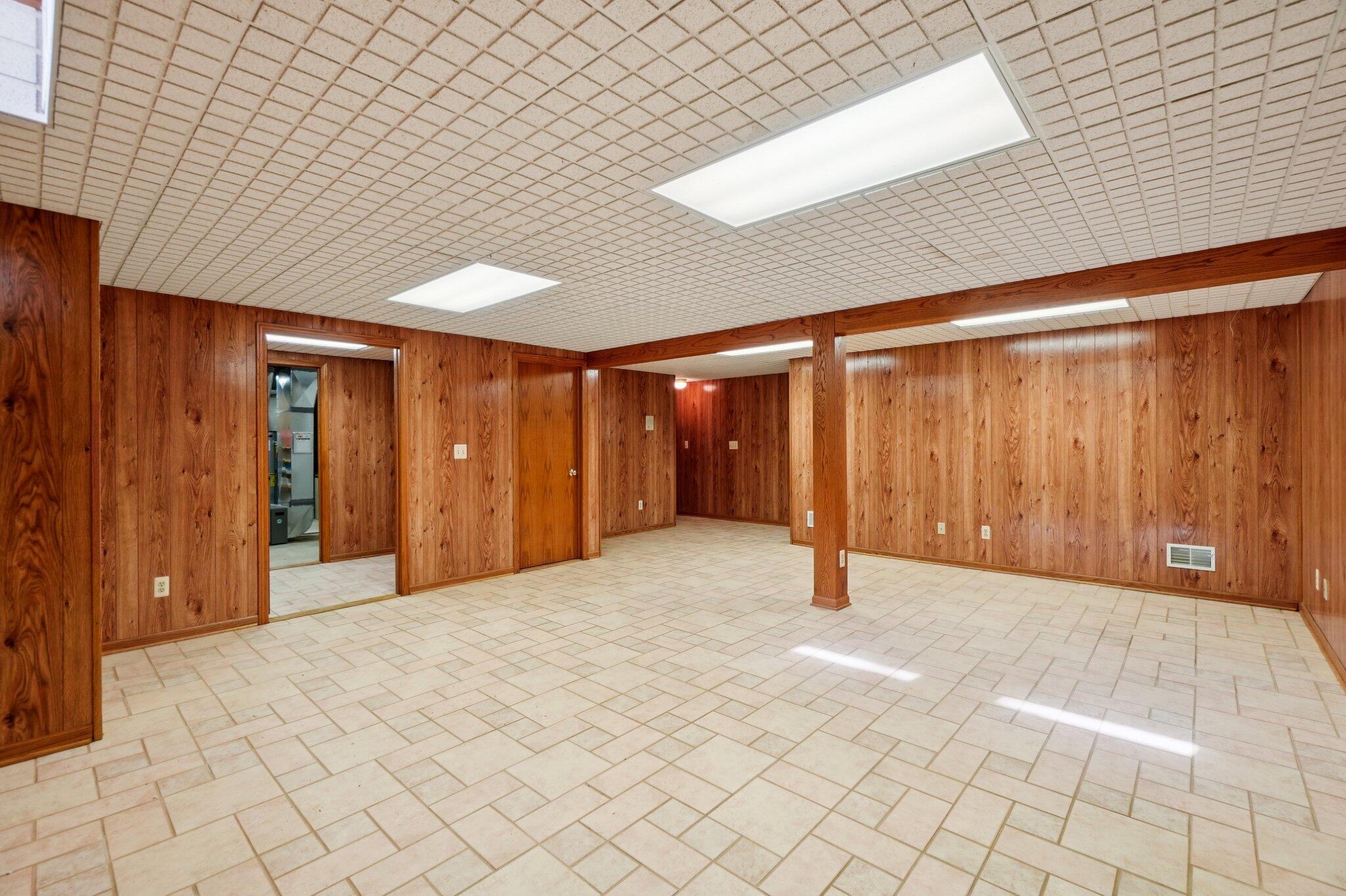 12627 North Territorial Road Dexter, MI 48130 - Photo 36 of 48 34-web-or-mls-N Territorial Rd-S1402-034