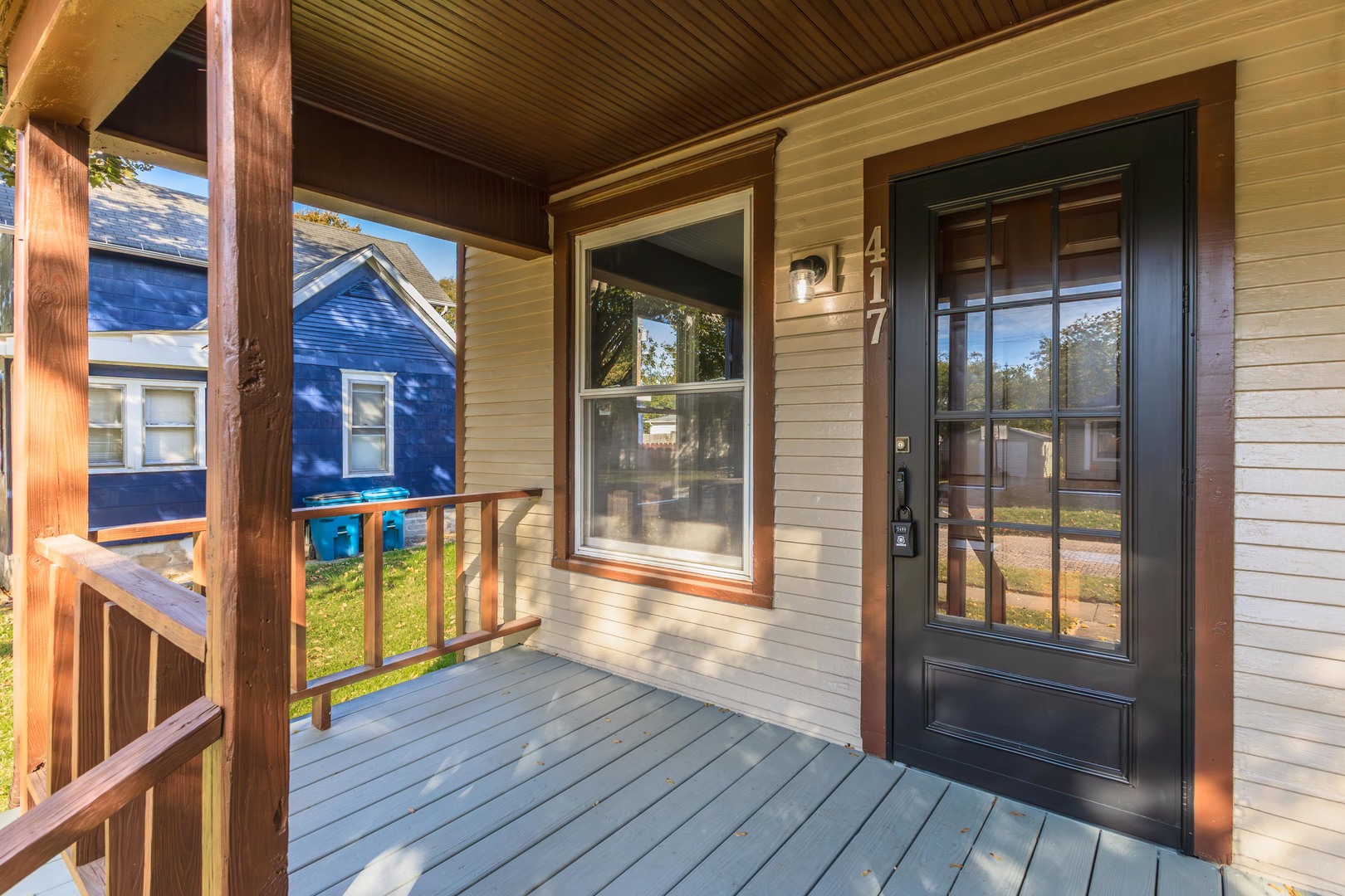 417 East Timber Street Pontiac, IL 61764 - Photo 43 of 43 a view of an entryway with wooden floor and door