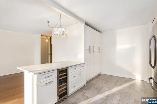 $3,100 | 770 Anderson Avenue, Unit 19R, Cliffside Park, NJ 07010