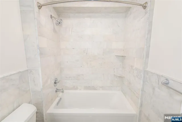 $3,100 | 770 Anderson Avenue, Unit 19R, Cliffside Park, NJ 07010