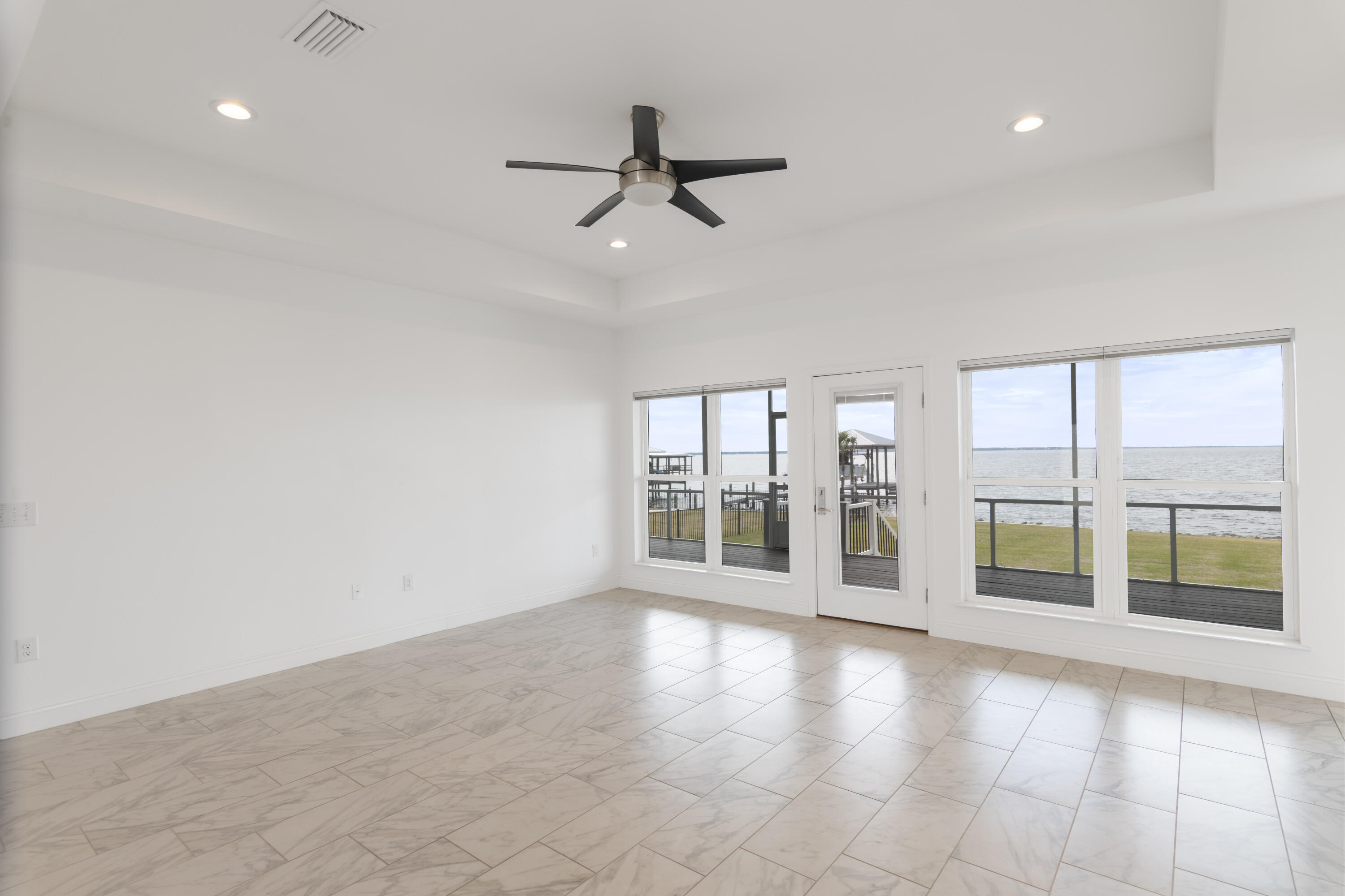 10 South Sunset Harbour Freeport, FL 32439 - Photo 15 of 57 a view of an empty room with a window