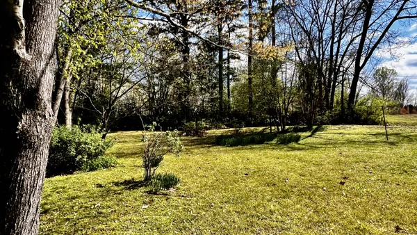 $184,760 | 518 2nd Avenue South, Loretto, TN 38469