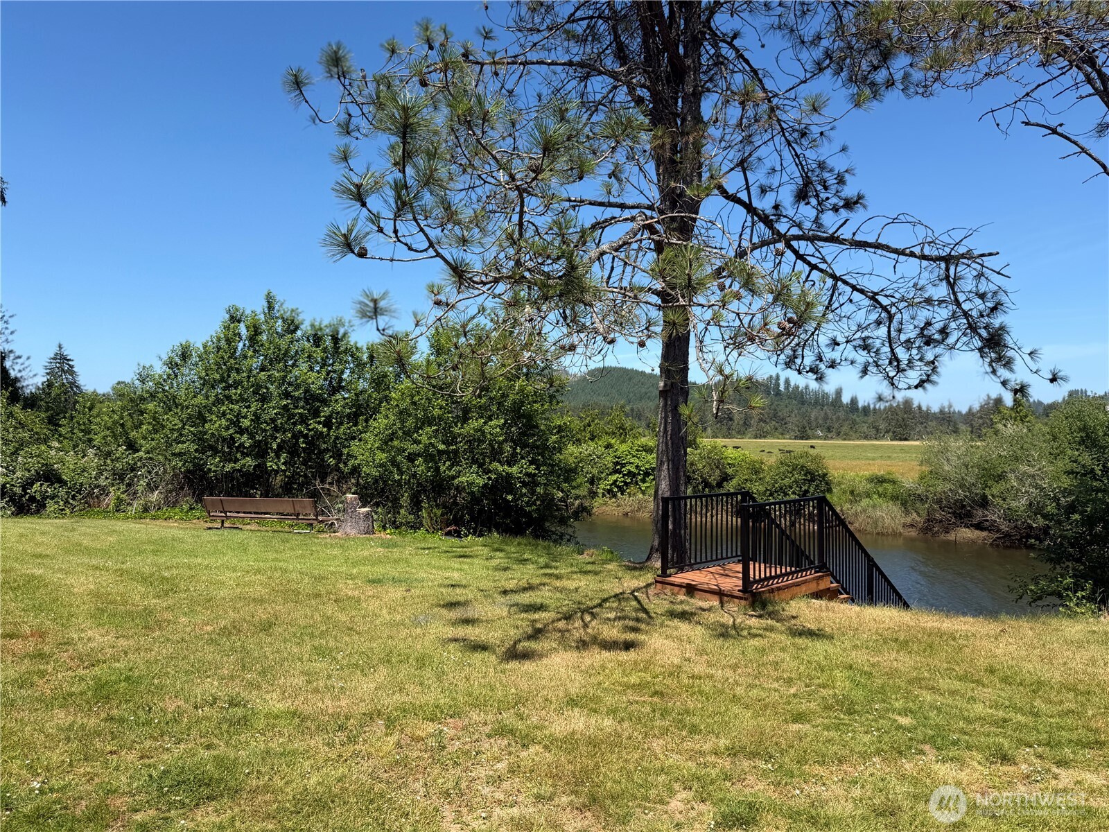 1331 Dolan Street Raymond, WA 98577 - Photo 36 of 38