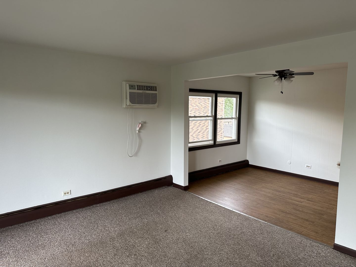 8020 West 84th Street Justice, IL 60458 - Photo 12 of 17 an empty room with windows