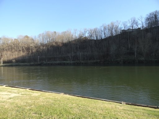 614 Riverbend Road Clinton, TN 37716 - Photo 22 of 39 Additional Photo