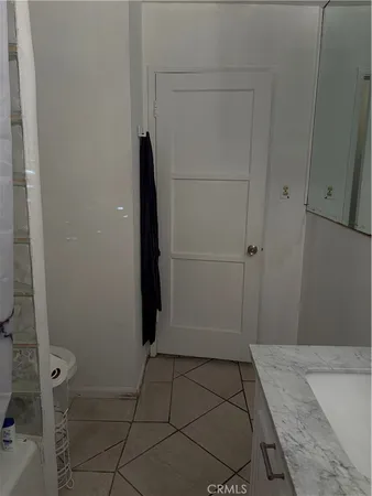 $4,600 | 17443 Elkwood Street, Northridge, CA 91325