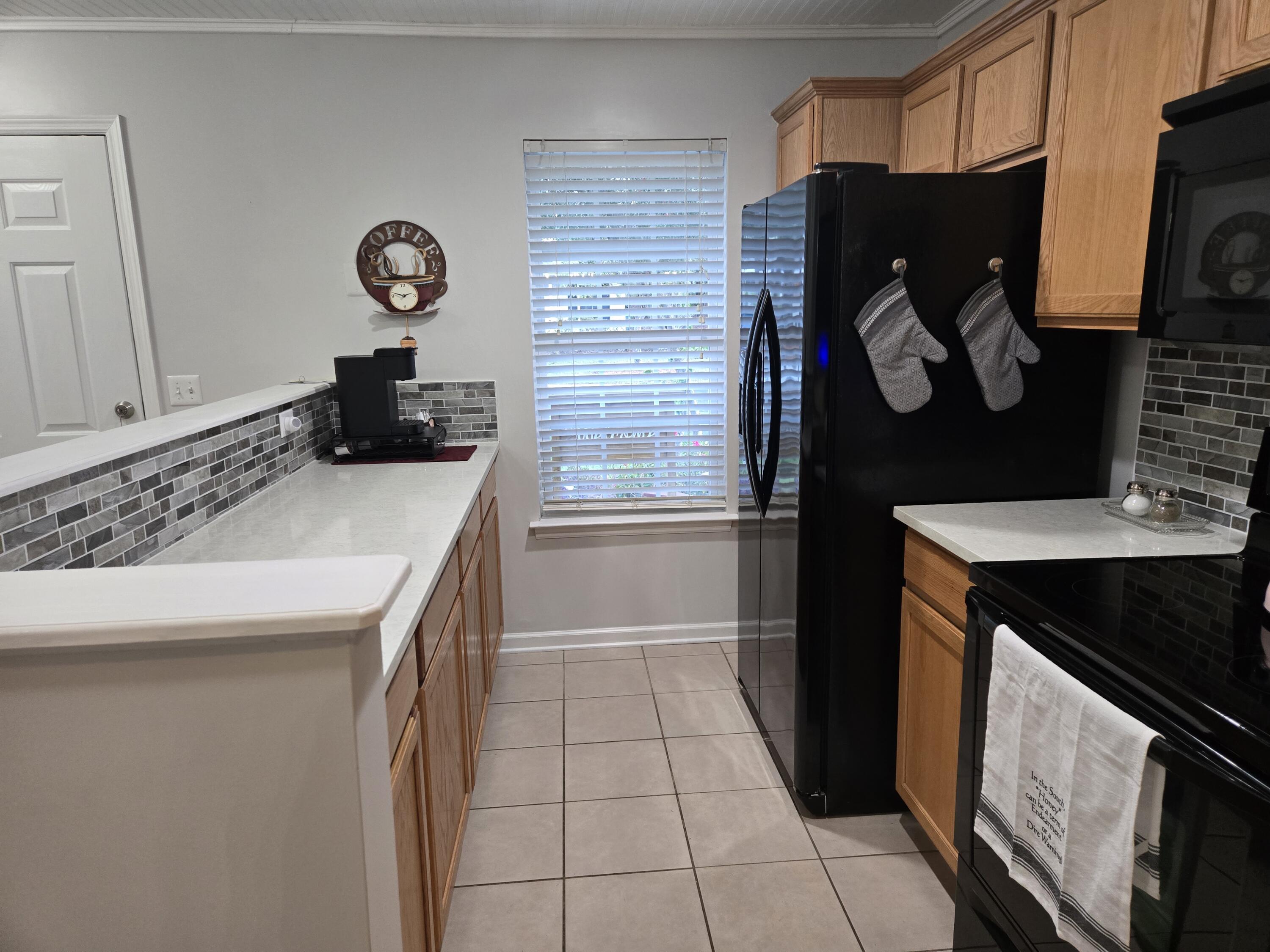 122 Greyson Circle Goose Creek, SC 29445 - Photo 11 of 41 Kitchen has tile floors