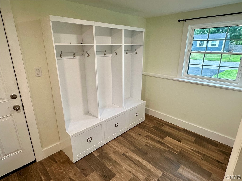 4961 Windgate Road Liverpool, NY 13088 - Photo 24 of 33