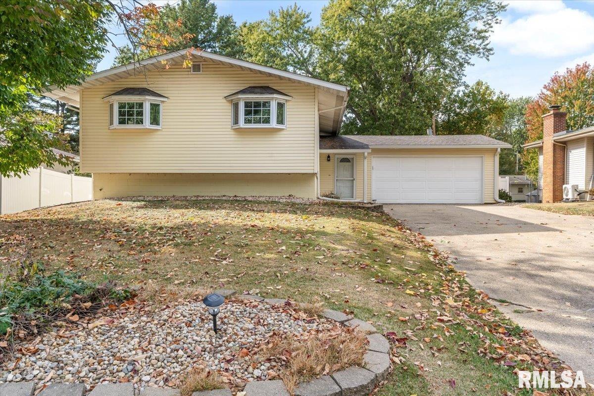 9 Ranger Drive Springfield, IL 62702 - Photo 3 of 34