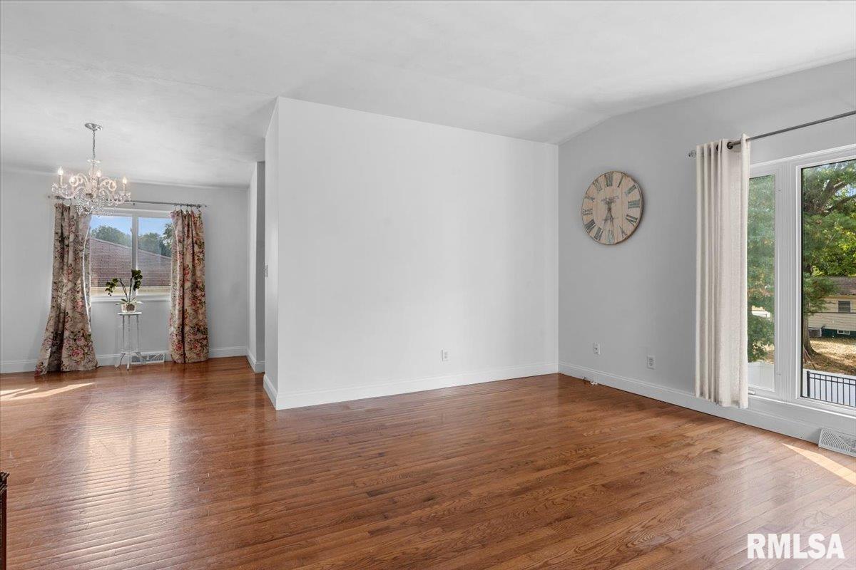 9 Ranger Drive Springfield, IL 62702 - Photo 7 of 34
